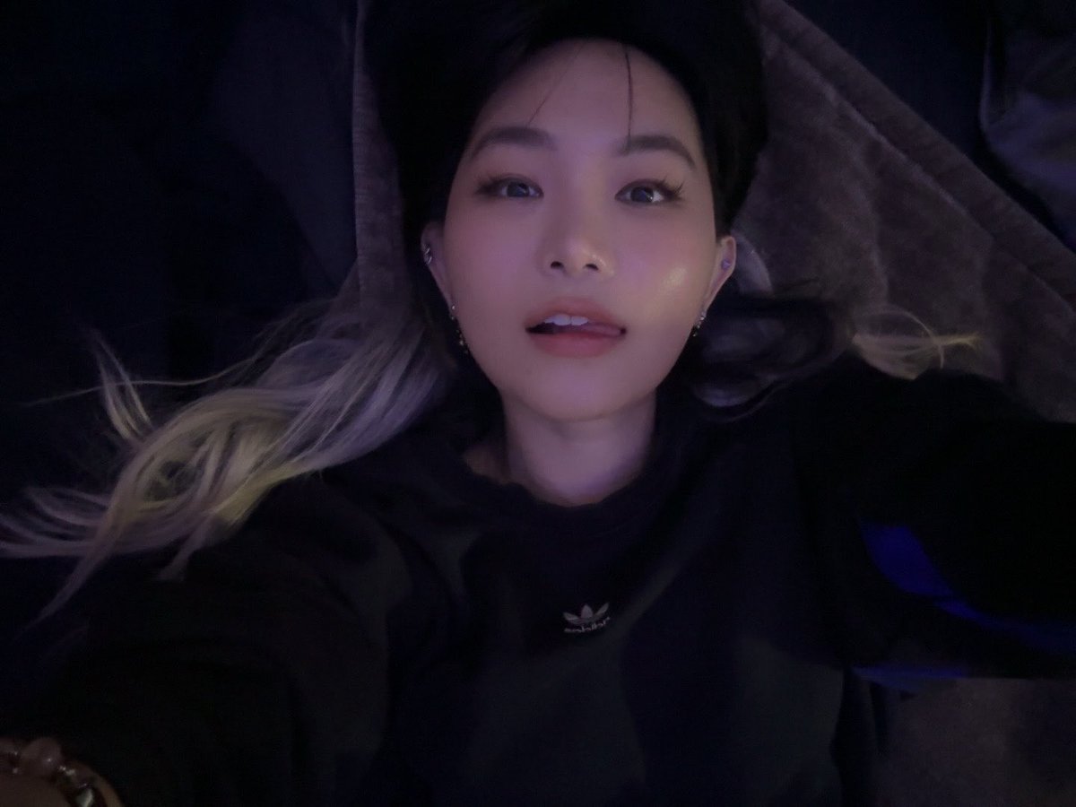 buhNiful's tweet photo. https://t.co/DTxnKvCp86