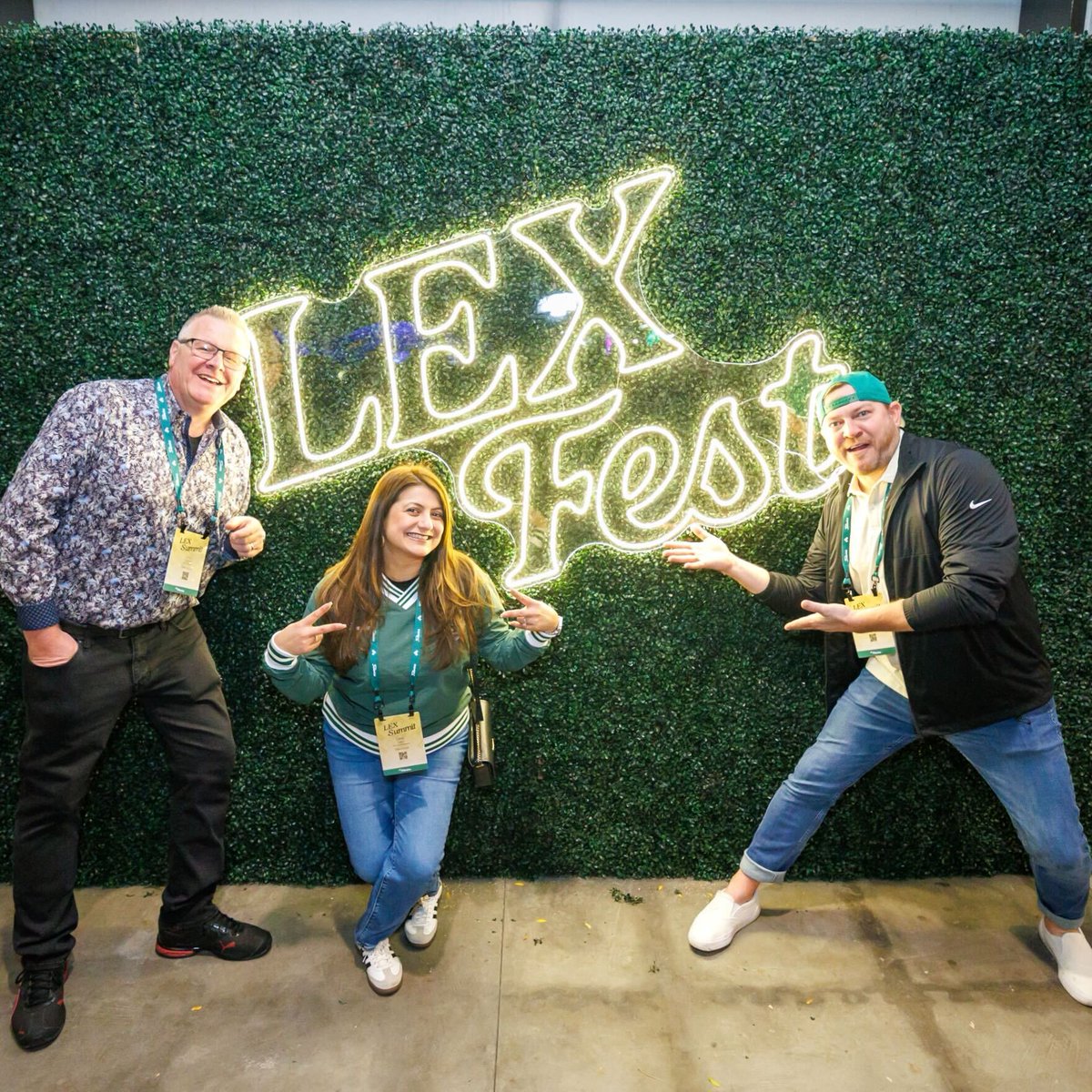 filevine's tweet image. Legal leaders from across the country came together for #LEXFest, a night of live music from Turnpike Troubadours, food trucks, cocktails, and late-night pickleball showdowns.

LEX Fest 2025 was the legal tech party of the year. 🔥

#LEXSummit2025 #Filevine #LegalTech