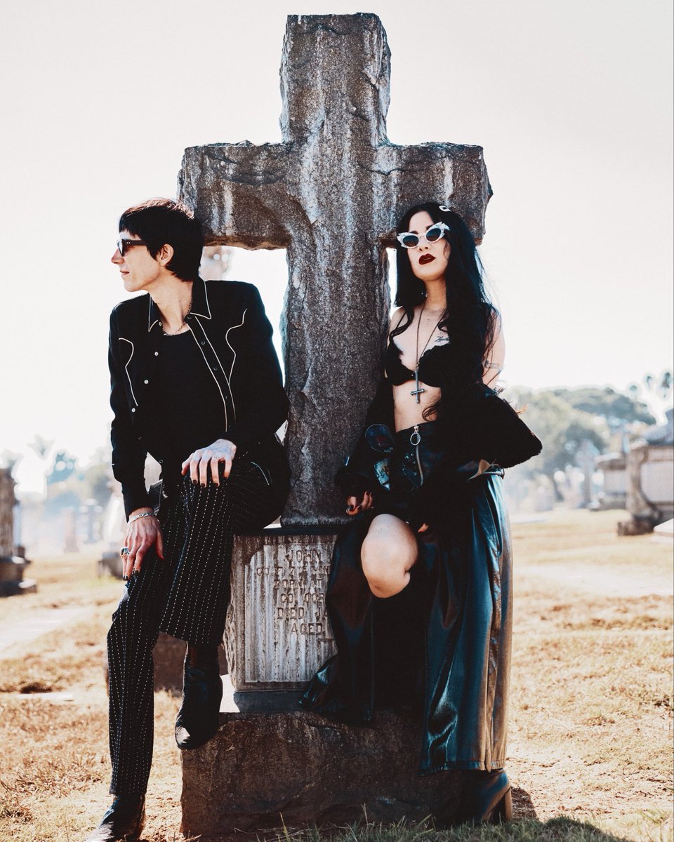 ☨ Twin Temple ☨ tweet media