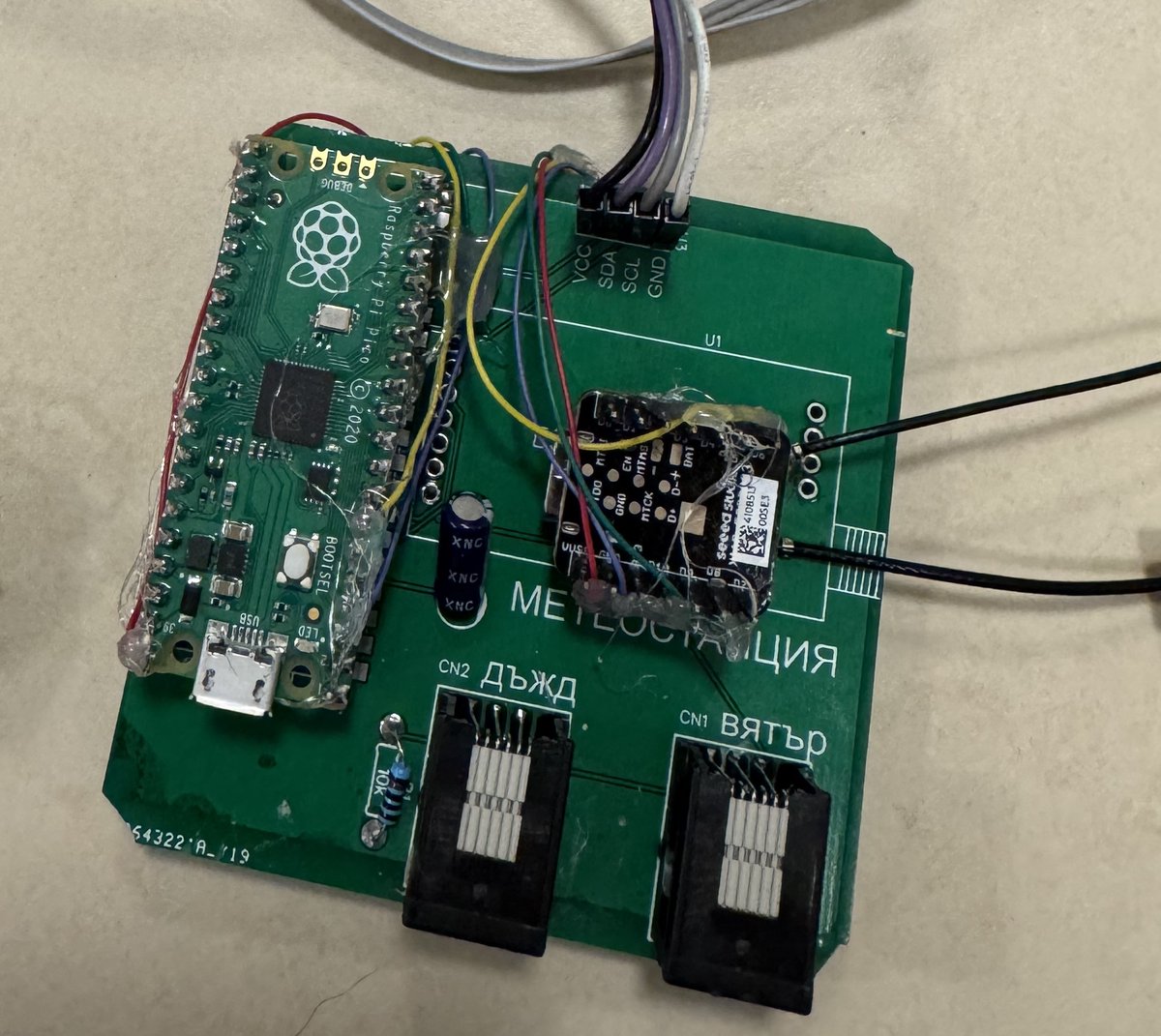 circuit_k's tweet image. There you go. My weather station monster. Sending data to #meshtastic network (via xiao esp32) from unsupported sensors, using #raspberrypi pico running on #micropython