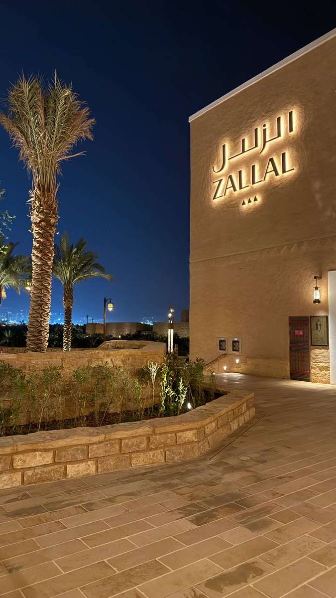 ii4eec's tweet image. عشوائيات طبعاً مو تصوير لكن استمتعو 
وامدحوني انا لاتمدحونه ..
انتبهو مني تراي مرعب واجلد من يستحق الجلد …
مساؤكم أنا ياحبايب قلبي