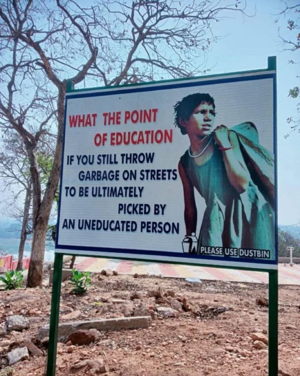 PujaSin45072734's tweet image. An impactful reminder about responsibility &amp;amp; education!  Let&apos;s aim to change our habits &amp;amp; keep our streets clean. Education is more than knowledge. Let&apos;s all do our part! #CleanStreets #CommunityResponsibility #EducationMatters