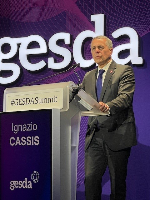 swiss_un's tweet image. "We are entering a new #Geopolitics of knowledge, one that challenges our ethics, our laws, and even the balance of power" said @ignaziocassis at #GESDASummit.
#QuantumComputing , neurotechnology a.o. open new frontiers faster than politics can follow.
We need to anticipate!