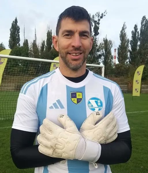 t_simurka's tweet photo. Dušan Kuciak potichu ukončil profesionálnu kariéru, po letnom konci zmluvy v Rakówe Częstochowa sa presunul do amatérskeho SKS Stoczniowiec Gdańsk https://t.co/6uR3FL5uFp