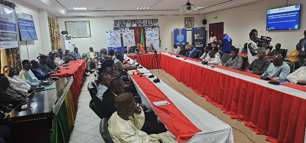 omsmali's tweet photo. Projets SanDi &amp; EMU : deux projets stratégiques lancés à Bamako ! Objectif : transformer le système de santé communautaire pour plus d’équité et de résilience.
 Alignés sur les priorités nationales (Vision Mali 2063)
 🤝Soutenus par l’#OMS et le #PNUD https://t.co/BacEsgDFxo