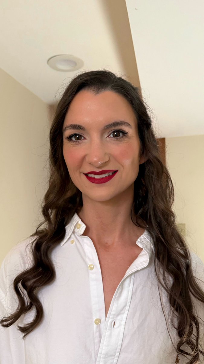 WarPaintMakeup's tweet image. ✨𝓢𝓵𝓮𝓮𝓹𝓲𝓷𝓰 𝓑𝓮𝓪𝓾𝓽𝔂 𝓥𝓲𝓫𝓮𝓼✨
The WPI Beauty “Look of the Week” comes from #ArtisanAudrey! 💄💋 

This GORGEOUS makeup application is giving Sleeping Beauty vibes! 

✨Book Audrey online: warpaintinternational.com/audrey-babl

#mpls #makeup #twincities #minneapolis #warpaint