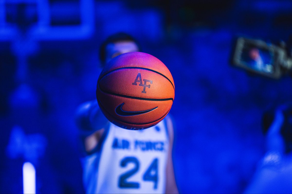 Video shoot ✅

Another day closer to being back on the hardwood 🏀⚡️