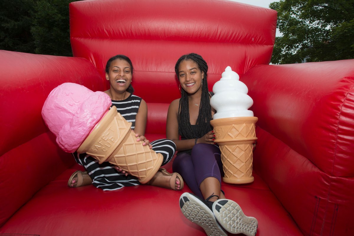 MasonPatriots's tweet image. Spooky season + ice cream = the perfect combo 🎃🍦 Stop by to grab Ben &amp;amp; Jerry’s and score some free giveaways! 👻 

🗓️ Monday, October 20th
⏰ 10 AM - 12PM
📍Wilkins Plaza

#PAC #StudentInvolvement