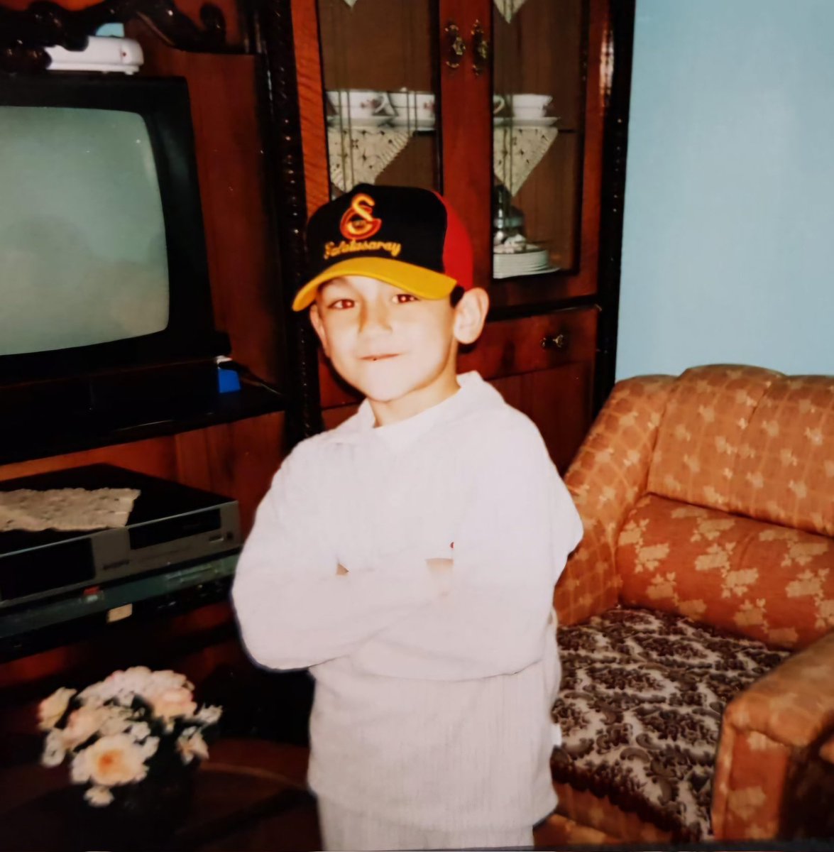 İlkay Gündoğan ve oğlu!
Yıllar sonra aynı poz🔥🧢