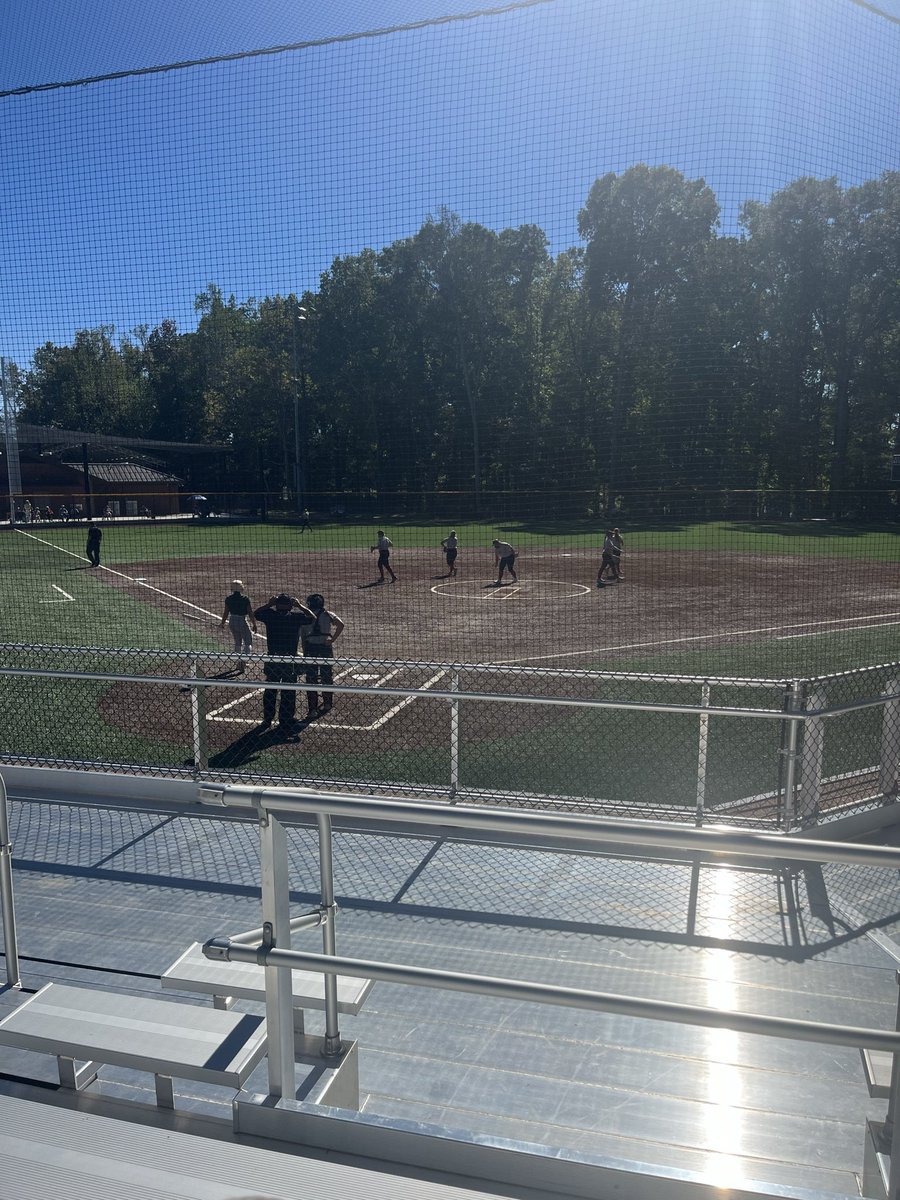 Allie Benson tweet media