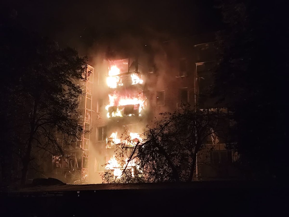 Russia struck a Nova Poshta terminal with drones and hit a residential building and civilian infrastructure in Nizhyn twice, according to the regional administration.

Two people were injured. Emergency services are working at the scene.