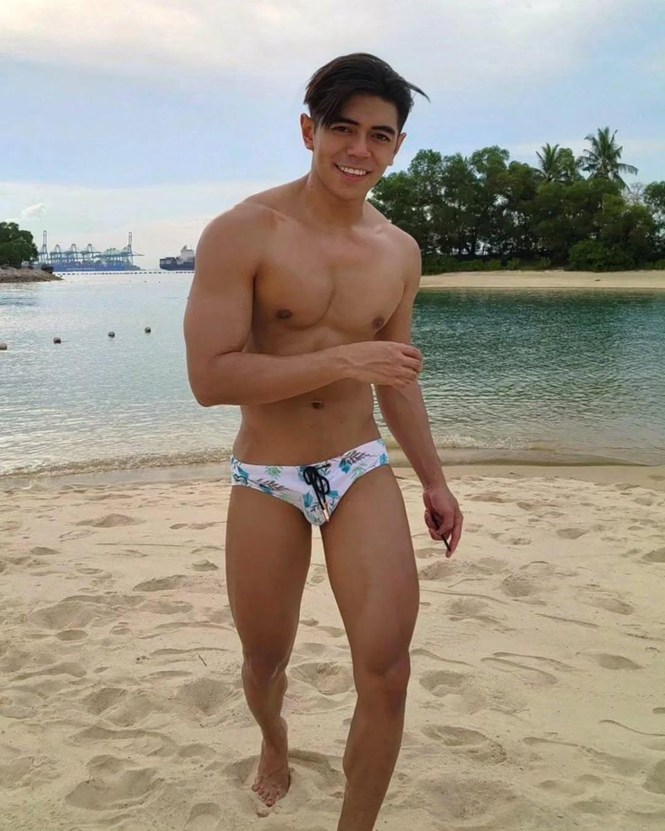 Jeroentjuh (@speedoguy36) on Twitter photo 