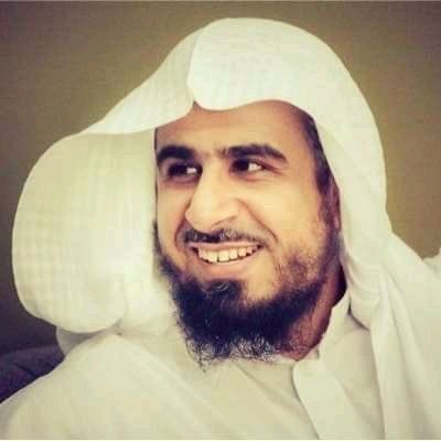 أما عن هذا فهو المهندس الحاذق والشيخ المتقن للمذاهب العقدية والفكرية، فهو ذكي وواسع الإطلاع سريع البديهة، له همة عالية في المطالعة، له مؤلفات نافعة، وله دروس ماتعة من أعظمها السر الأعظم ومناظرات رائعة، فننصحكم بسماع محاضراته ودروسه فنعم الشيخ هو، إنه الشيخ عبدالله بن صالح العجيري