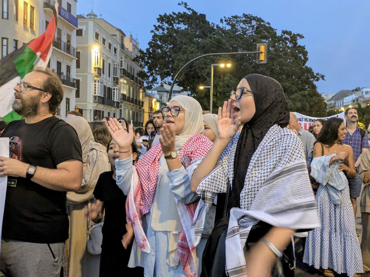 🇵🇸 Málaga está con Palestina. Y así seguirá siendo. Por siempre. 

#FreePalestine
#VivaPalestinaLibre