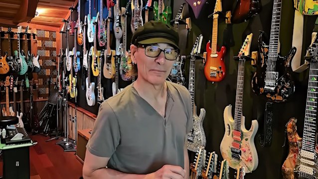 BLABBERMOUTHNET's tweet image. Watch: STEVE VAI Opens The Doors To His Private 'Harmony Hut' Studio blabbermouth.net/news/watch-ste…