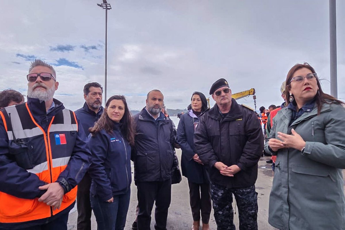 🚨 En Caleta Tumbes se realizó un simulacro de evacuación marítima liderado por la Armada, Senapred y CONAF, para fortalecer la preparación ante emergencias por incendios forestales 🌊.

 La prevención y seguridad de las comunidades son prioridad para el Gobierno. 💪