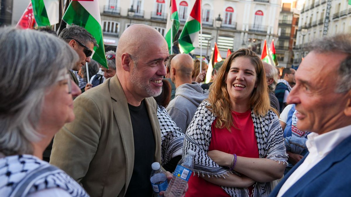 EnriqueSantiago's tweet image. 🇵🇸✊🏻 El sindicalismo de clase realiza paros por Palestina, mostrando una vez su solidaridad internacional.

Hemos estado junto a @UnaiSordo, @palomalopezB, diputadas de @IzquierdaUnida y compañeras de @IU_Madrid como @yolandatricolor.