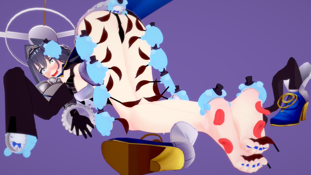 The Time Warden is too tired to move. The perfect time to play with those long legs ;D