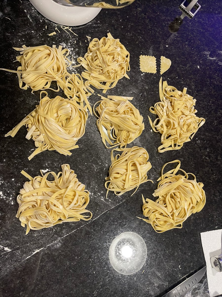 opuap_'s tweet image. Friday night pasta :))