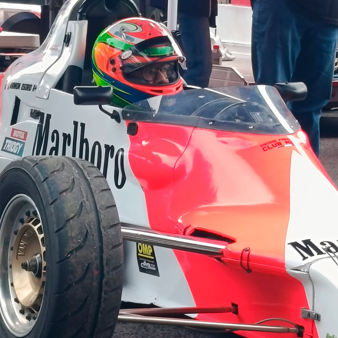 ramonosorio319's tweet image. The quieter you become, the more you can hear the engine

#motorsport #mexicoracingcup #formulaford #vintage #ramonosorio319 #happylife #life #speed