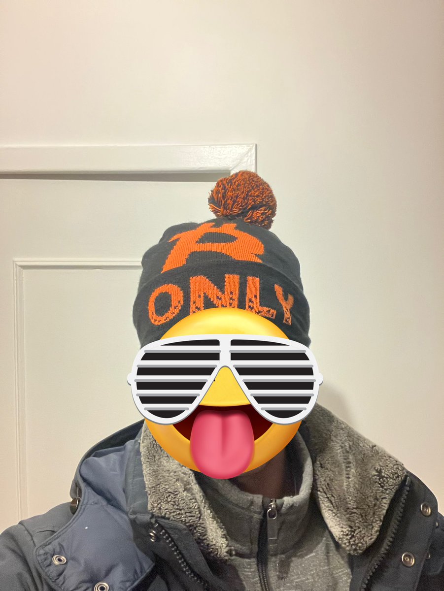 L’année dernière le bonnet. 
Et cette année?