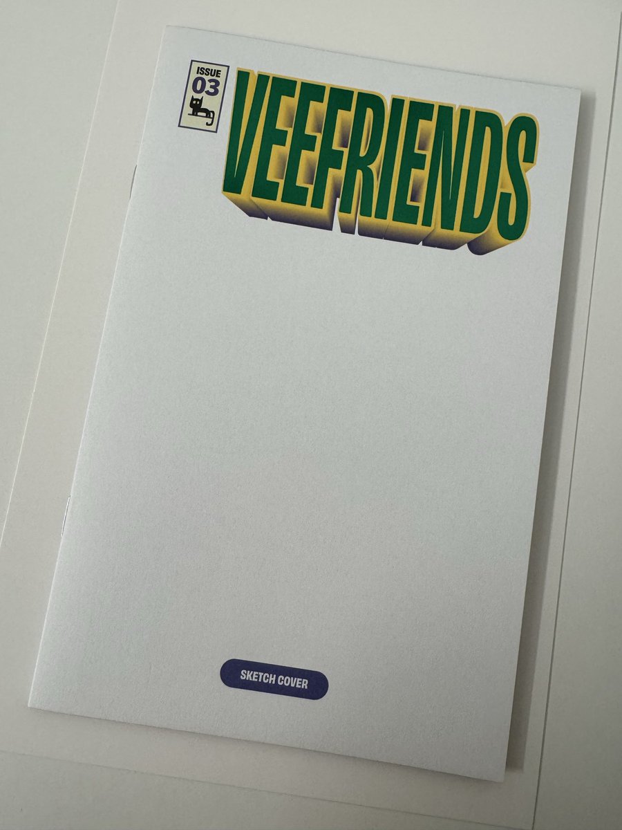 _CollectConnect's tweet image. I NEED some serious help! 

What artist would you ask to draw on this @veefriends sketch cover of comic book #3? Or would you keep it blank 👀?

#veefriends #sketches