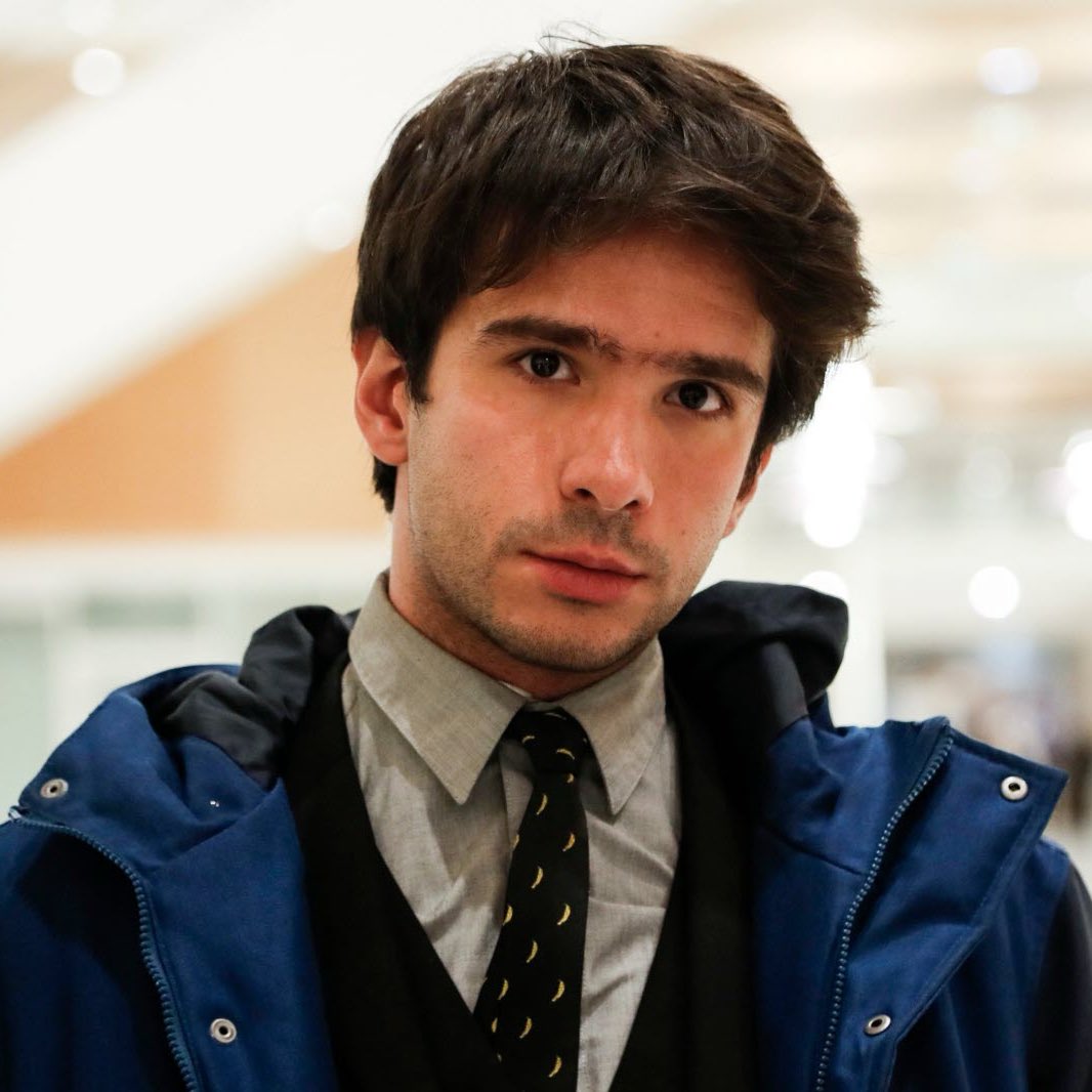 TribunePop23's tweet image. 🚨ALERTE CENSURE
L’autorité de poursuite demande trois ans de suspension contre Juan Branco !
Parce qu’elle estime que Juan Branco n’a toujours pas « compris » le sens des poursuites engagées contre lui, et qu’en tant qu’avocat, il devrait savoir agir « avec mesure ».
Ils…