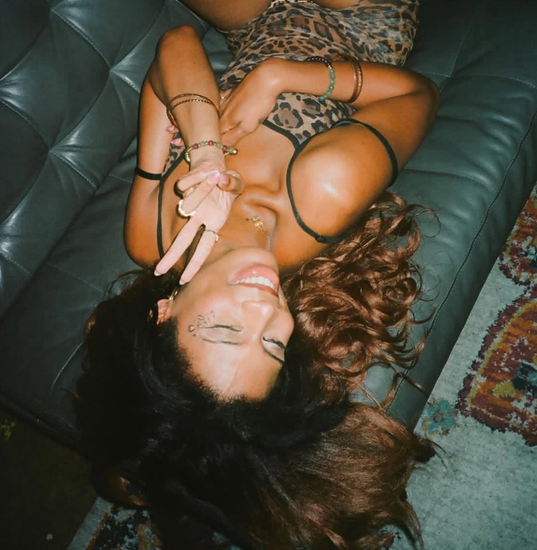 femqueencaptain's tweet photo. Transsexual spotted at the club 🐆 https://t.co/LctbdGBgzP