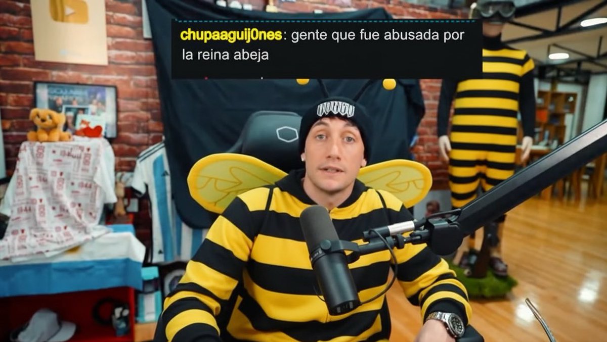 gente que fue abusada por la reina, como dice............ una de las abejas del panal