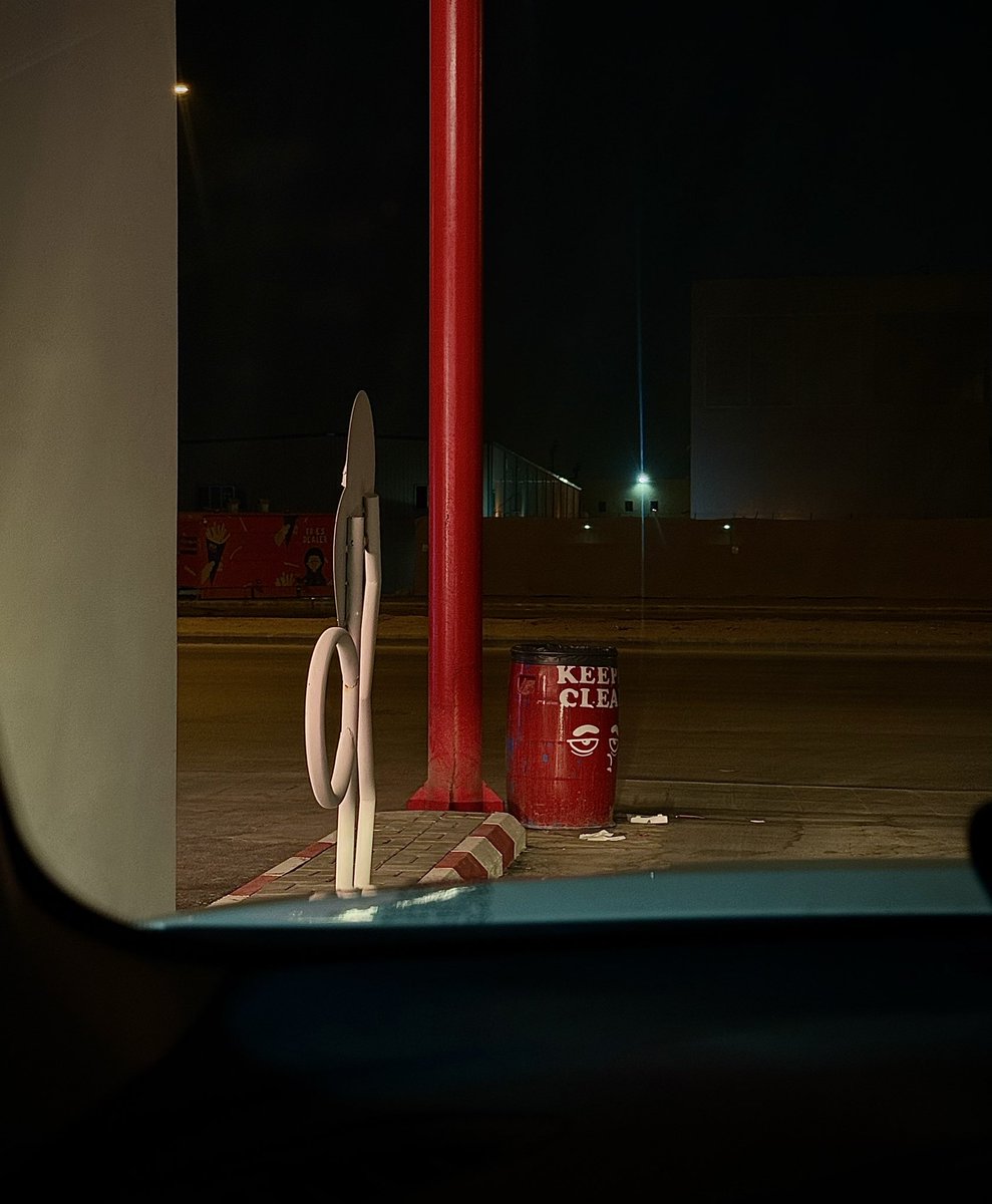 زَ (@iiinoonecare) on Twitter photo 