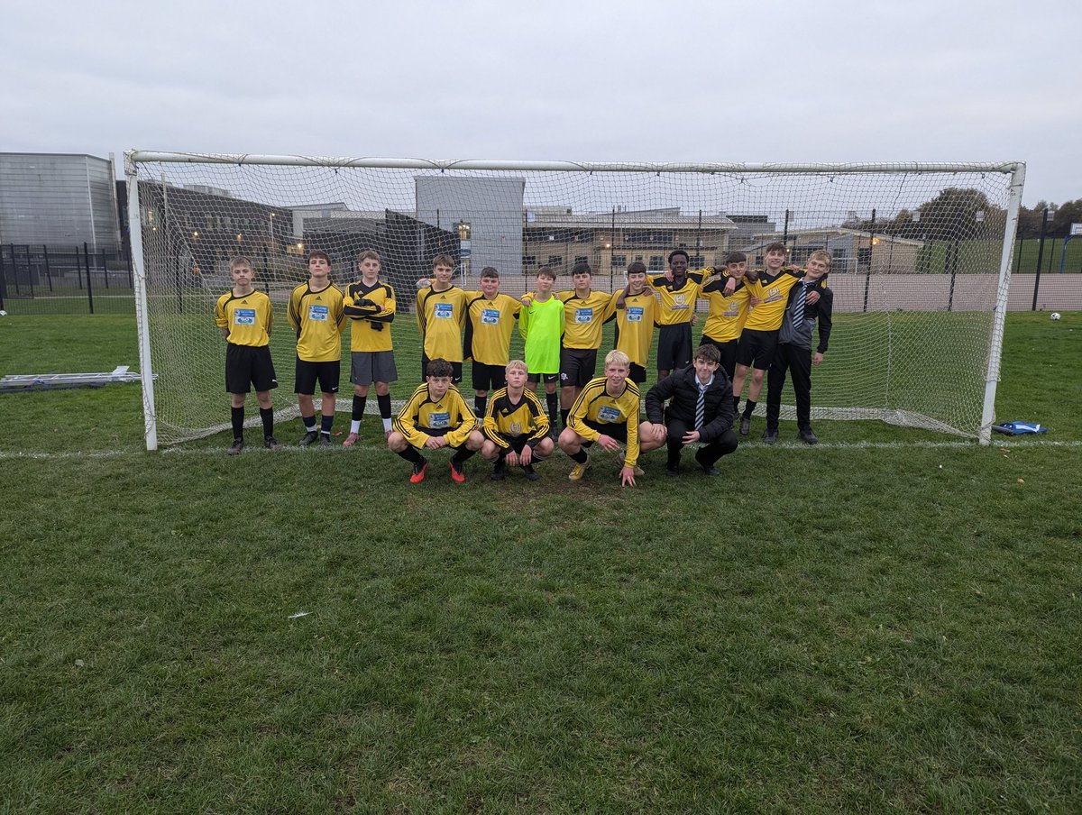 BirleyPE (@birleycc_pe) on Twitter photo ⚽🏆 Y10 carried on their winning ways tonight with a 4-0 win over Firth Park in the cup.
Theo ⚽ ⚽ ⚽
Tyrese ⚽
MoM awarded to Theo.
#TeamBirley <a href="/birleyacademy/">The Birley Academy</a> ⚽🏆 Y10 carried on their winning ways tonight with a 4-0 win over Firth Park in the cup.
Theo ⚽ ⚽ ⚽
Tyrese ⚽
MoM awarded to Theo.
#TeamBirley <a href="/birleyacademy/">The Birley Academy</a>