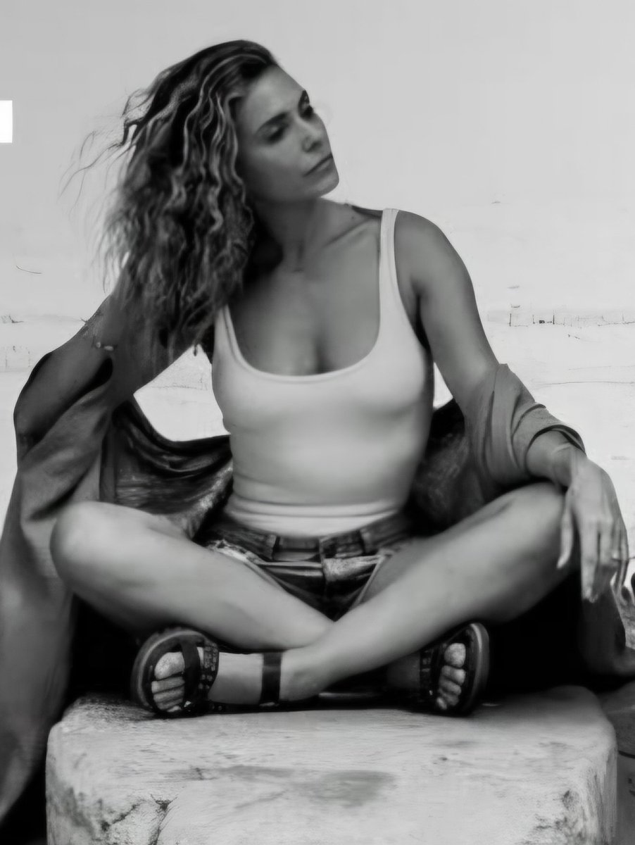 💕 <a href="/ClaraMOfficiel/">Clara Morgane</a> 💕