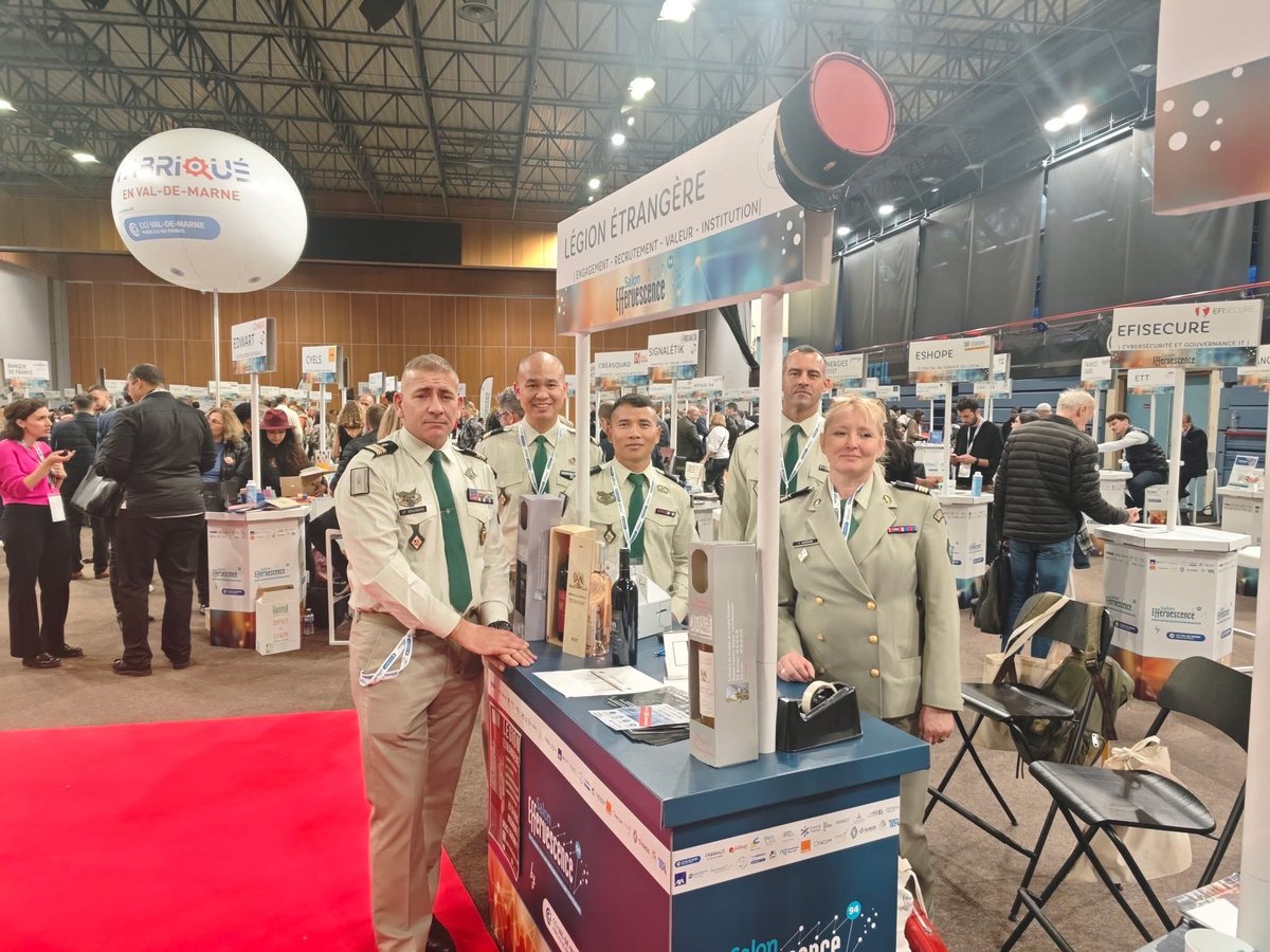 Chef de corps du GRLE tweet media