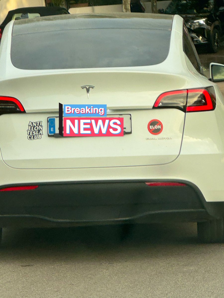 aparrayag's tweet image. Condemns the system… but charges it in his garage. @elonmusk #tesla