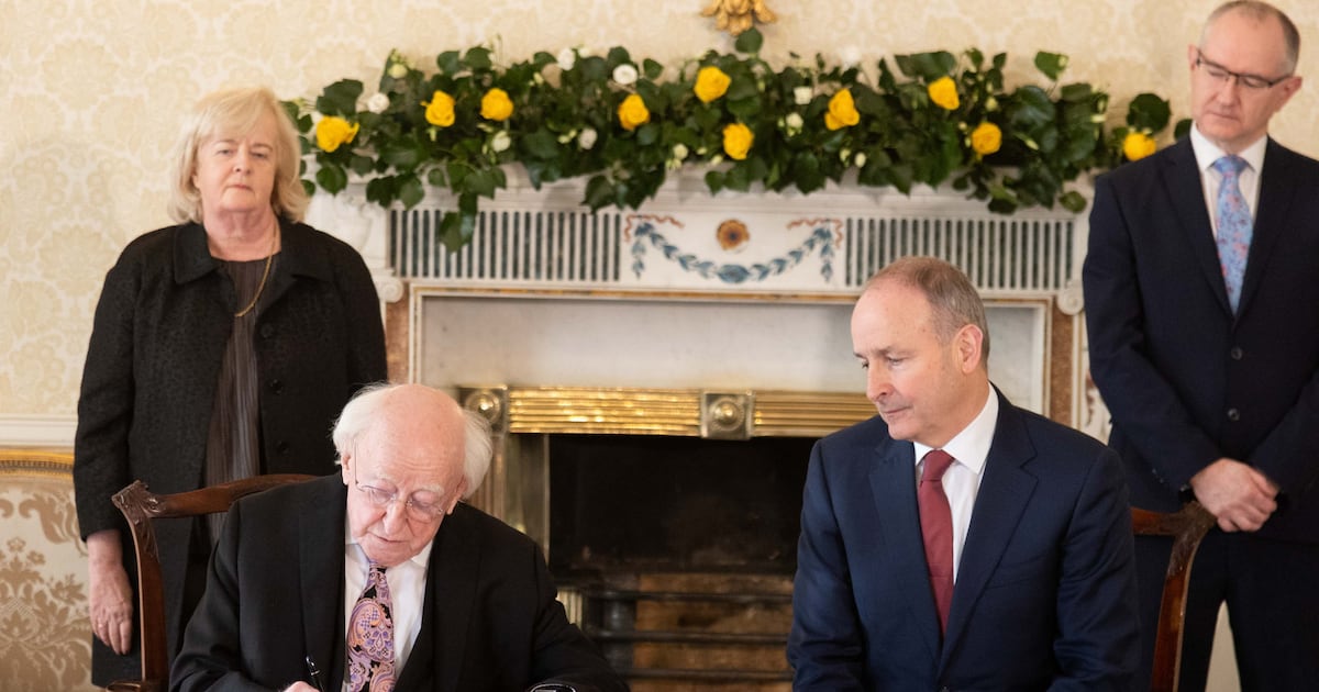 What does an Irish president actually do? irishtimes.com/ireland/educat…