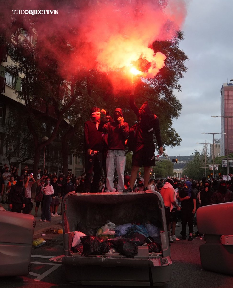 InfoVlogger tweet media