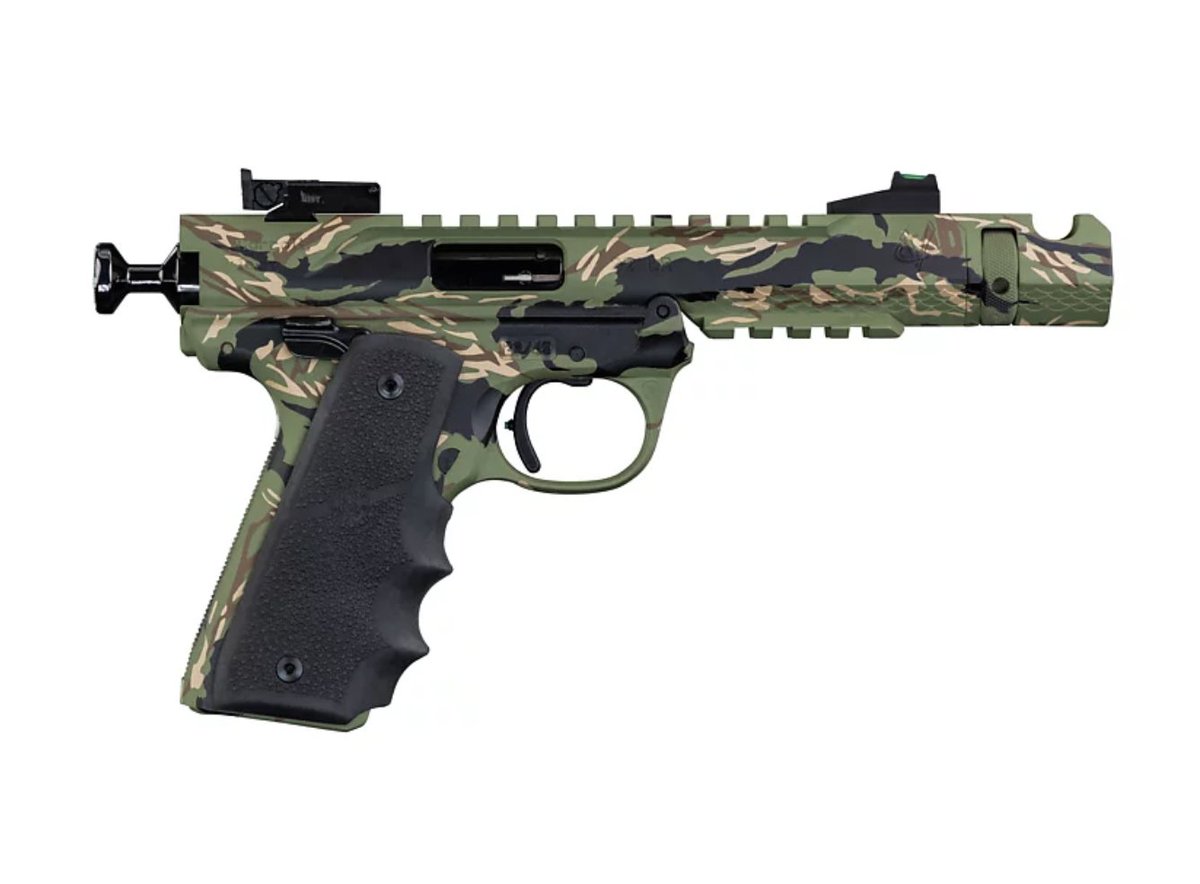 Y'all asked for a 4.5" Predator Stripe Camo Black Mamba so now you can get your 4.5" Predator Stripe Camo Black Mamba! Pick it up right here: vfguns.com/s/2bc0