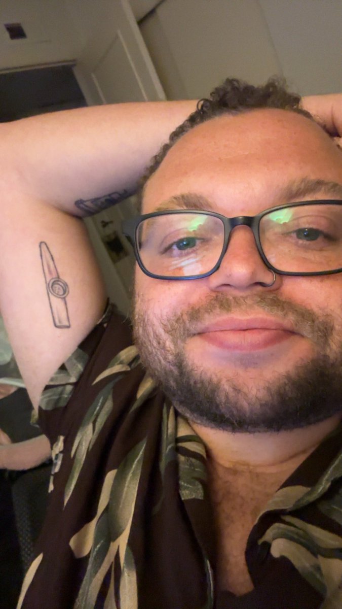 Howell_iDOIT's tweet image. My face this week being back at work after a music festival