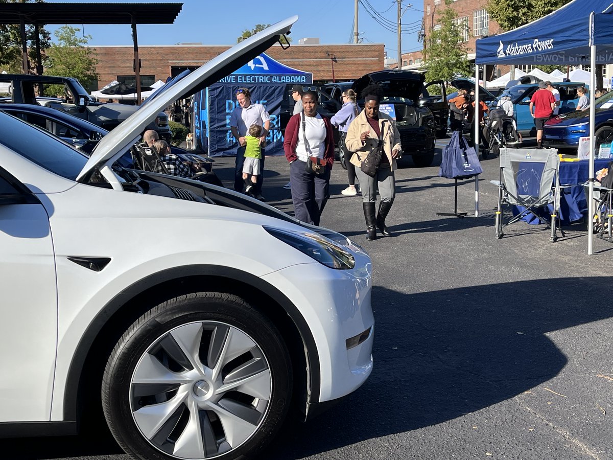 DriveElectricAlabama tweet media