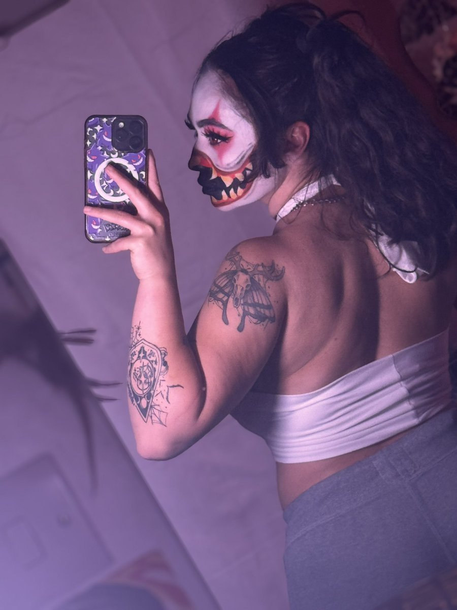 Wolfy 🐺🐾 || Mothman brainrot (@Wolfy_Cosplay) / Posts / X