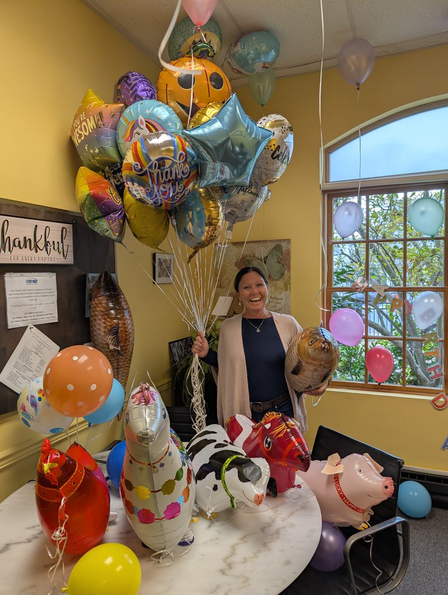 rbcsnj's tweet image. Happy belated Birthday to our very own Dr. Martello! 🎉🎈 Your leadership helps to make Red Bank Charter School shine every day.
.
.
.
#BlueStorm #RBCS #TakingTheWorldByStorm #RedBank #CharterSchool #ElementarySchool #MiddleSchool