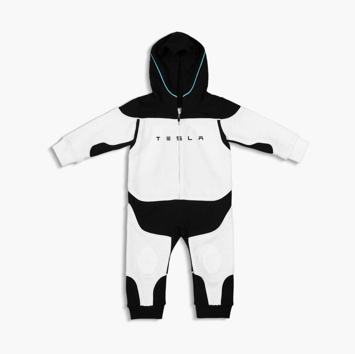 Tesla_Optimus's tweet image. Your kid can now dress up as me