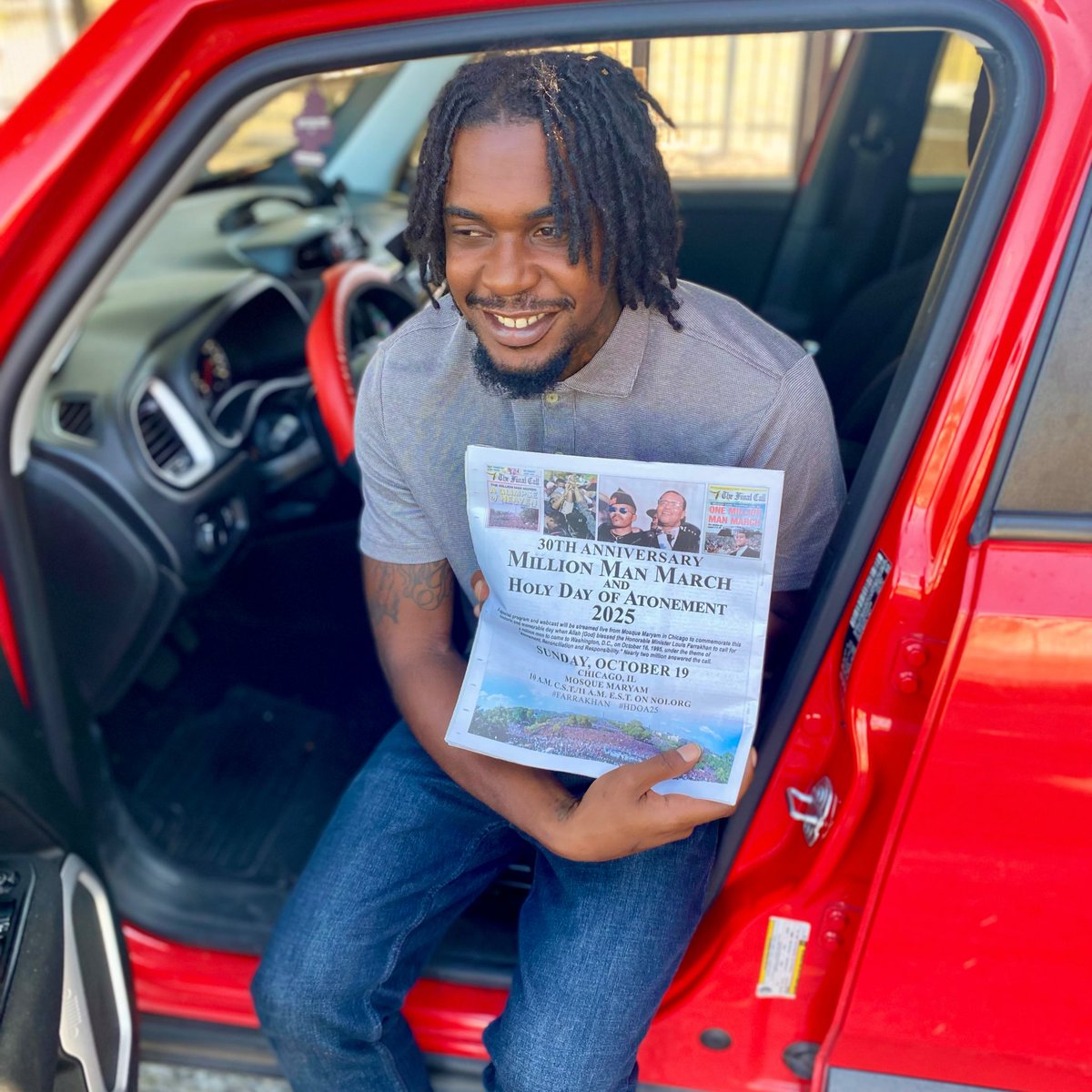 BrotherQiyam's tweet image. 🎺 #TruthTrafficking: The spirit of the people this morning was on another level as Brother @lintonmuhammad and myself went back out with @TheFinalCall in the Southeast Houston streets… instagram.com/p/DP1xmYMibg7/…

#Farrakhan #HDOA25