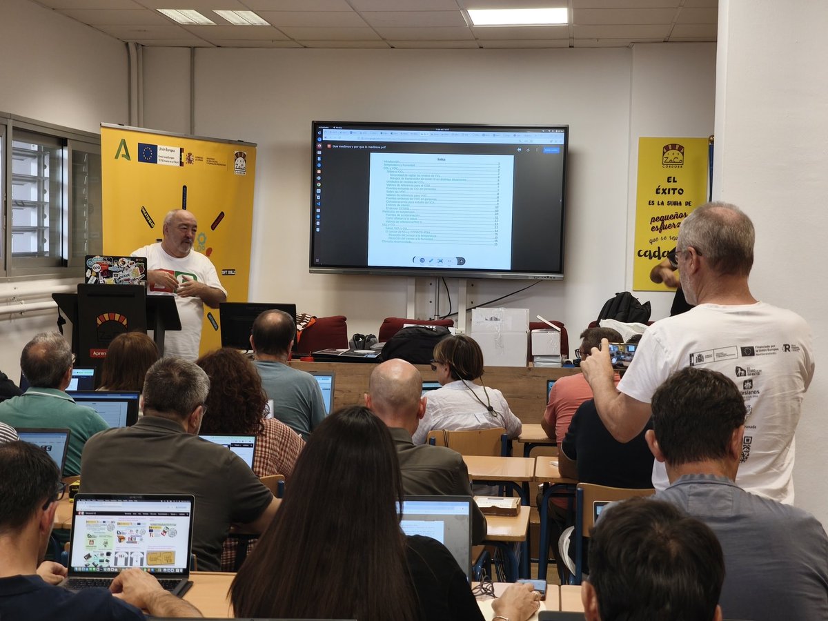 AtigraMakers's tweet image. ¡Desde @clubroboticagra y @AtigraMakers os damos las gracias al profesorado que asistió a la jornada #EducaCont 5.0 en el @IESZoco a través del @cepcordoba!
🤝 Coordinado por @IESPinosPuente y participando @SalesiansAJ23
@ardutaller @Innovadidactic
#InnovaciónEducativa 🚀📚