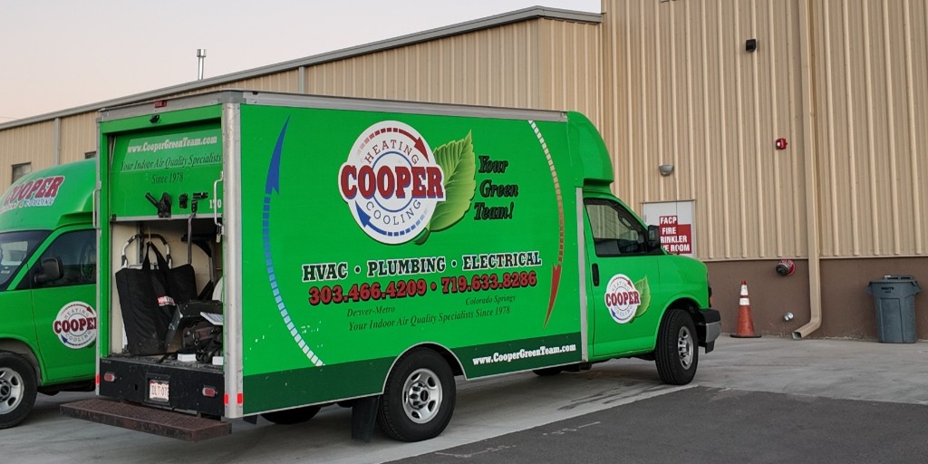 ServiceTitan's tweet image. #TitanTailgate kicked off its second tour with the incredible @coopergreenteam. Honored to celebrate the hardworking men and women of the trades who #PowerTheNation one service call at a time. 

Stay tuned for our next stop and more highlights.

#ServiceTitan #HVAC