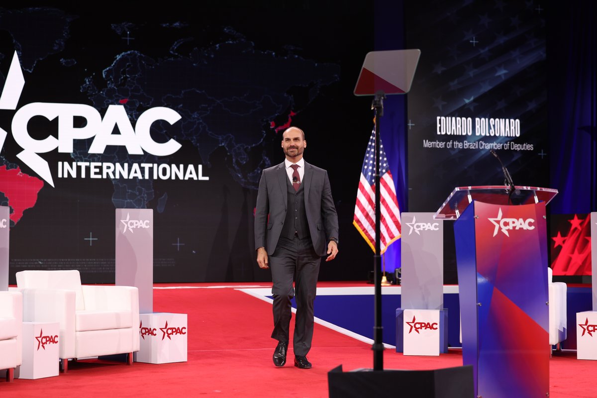 CPAC's tweet image. 📸 Eduardo Bolsonaro, Member of the Chamber of Deputies of Brazil, speaking at CPAC in DC 2025 🇺🇸
You’re invited to CPAC 2026 held in Dallas, Texas — March 25–28, 2026.
To find out more and to look at tickets, go to CPAC.ORG/USA 🎟️