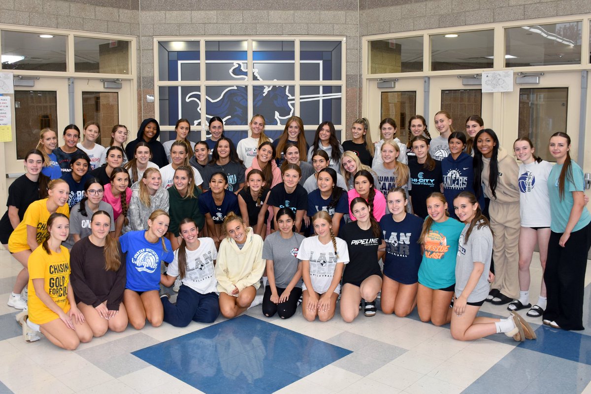 Last team dinner of the season. Cannot believe the season is wrapping up already. Thank you to all the parents who make these meals special for the girls.