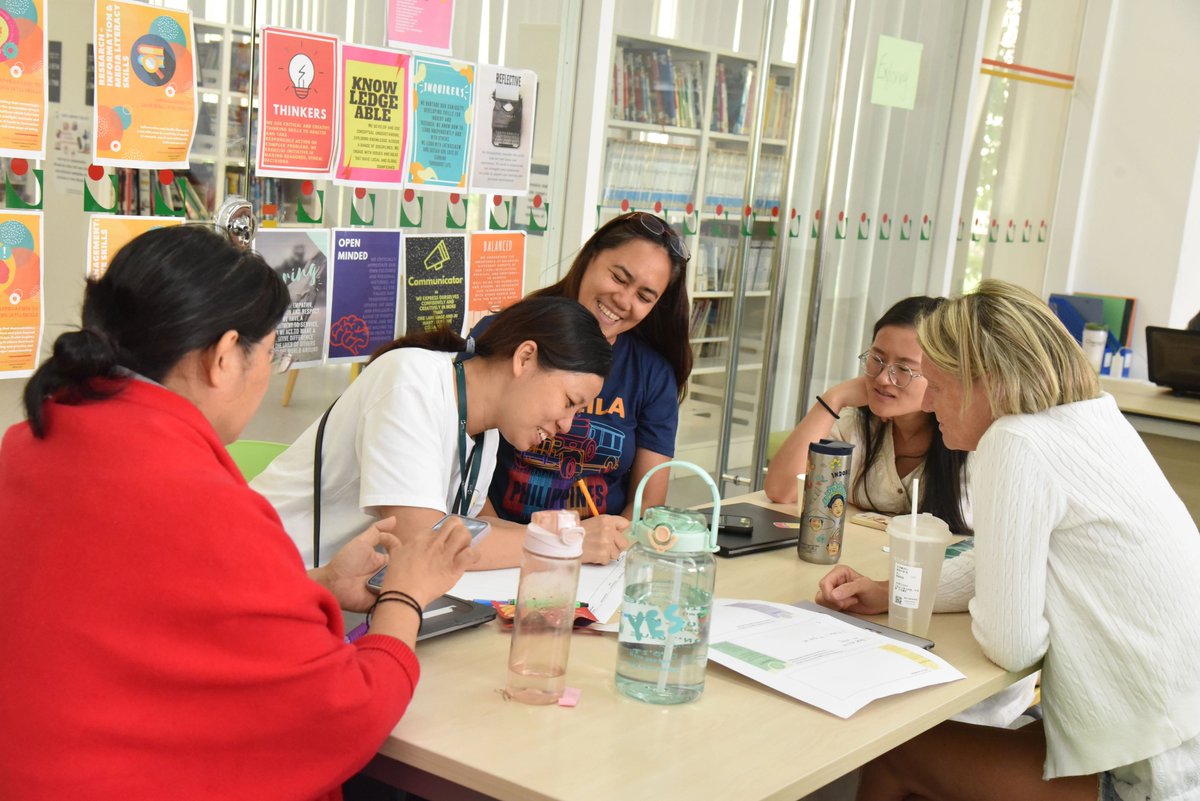 UIS Educators Unite for Professional Growth | 双校区联动，聚力成长
Link : utahloy.cn/gz/news/uis-ed…

In October, following the National Day holiday in 2025, teachers from UIS Guangzhou and Zengcheng campuses came together for enriching Professional Development (PD) Days...