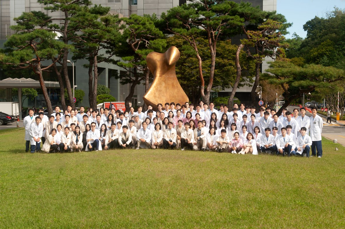 Group Photo of Radiation Oncology Department, Samsung Medical Center in 2025