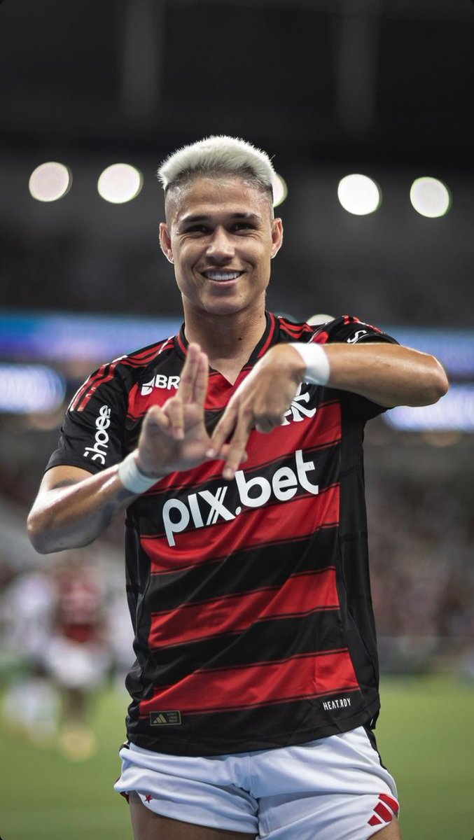fake_smile776's tweet image. 🚨| FOLLOW TRICK VITÓRIA DO FLAMENGOOO

FLAMENGUISTA SEGUE FLAMENGUISTA 
-siga a página 
-rt a fav
-comente &quot;❤️🖤&quot; e siga todo mundo que curtir seu comentário.
Obrigatoriamente seguir a @RefereeClubC